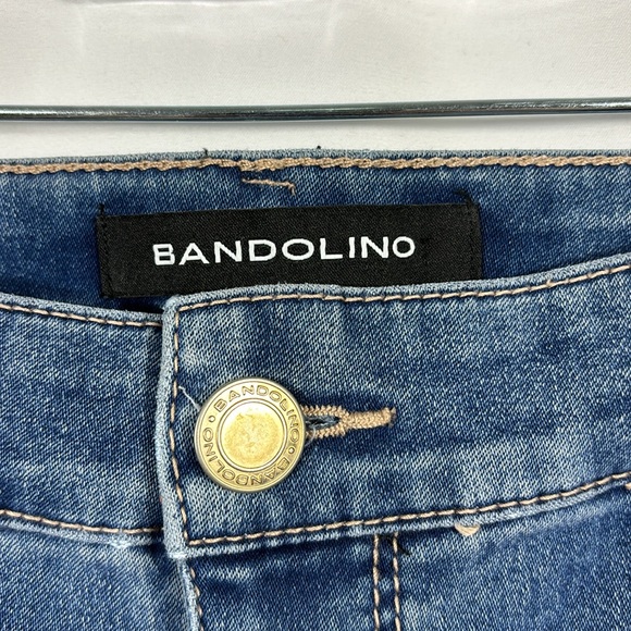 Bandolino Amy SS Straight Leg Jeans | Size 8 - Picture 7 of 11